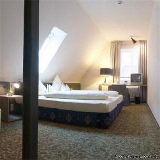 Hotel Lehmeier Neumarkt in der Oberpfalz Room photo